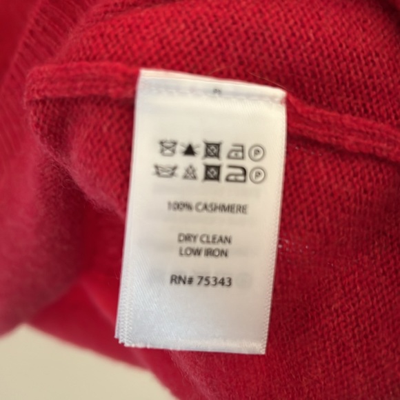 Ellen Tracy Cashmere Sweater - Picture 4 of 4